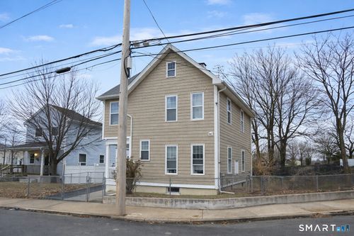 1-687 Hallett St, Bridgeport, CT, 06608-1728 | Card Image
