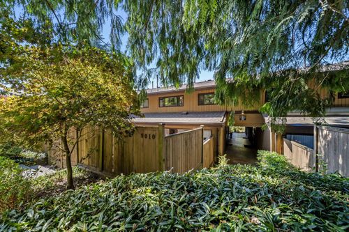 9010 Centaurus Cir, Burnaby, BC, V3J1C2 | Card Image