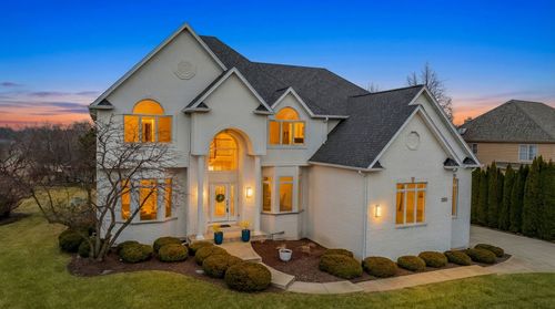 2347 Bird Ln, Batavia, IL, 60510-8967 | Card Image