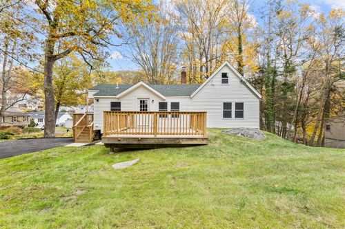 8 Noguchi Trl, Shelton, CT, 06484-5421 | Card Image