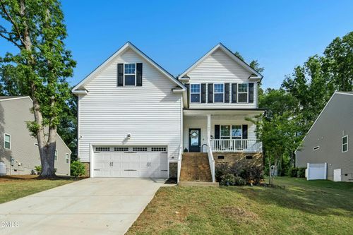 102 Red Dog Dr, Louisburg, NC, 27549-7380 | Card Image