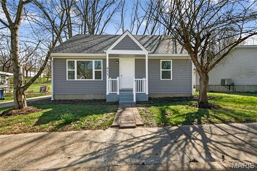 612 W 3rd St, Washington, MO, 63090-1901 | Card Image