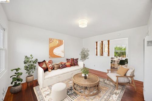 130 Garrard Blvd, Richmond, CA, 94801-3422 | Card Image