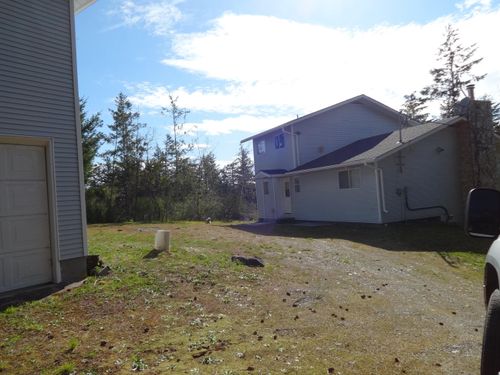 11682 Sunshine Coast Highway, Halfmoon Bay, BC, V7Z1C1 | Card Image