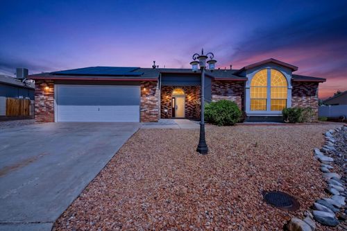 2413 Agua Fria Dr, Rio Rancho, NM, 87144-6721 | Card Image
