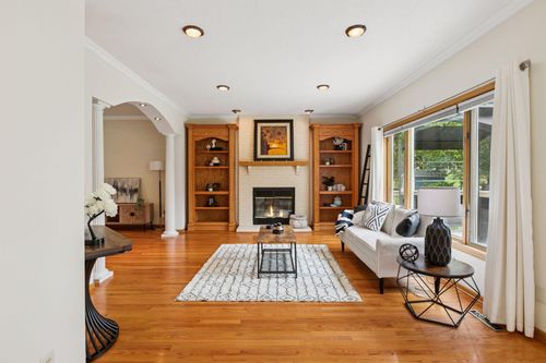 13900 Darwin Way, Rosemount, MN, 55068-3325 | Card Image