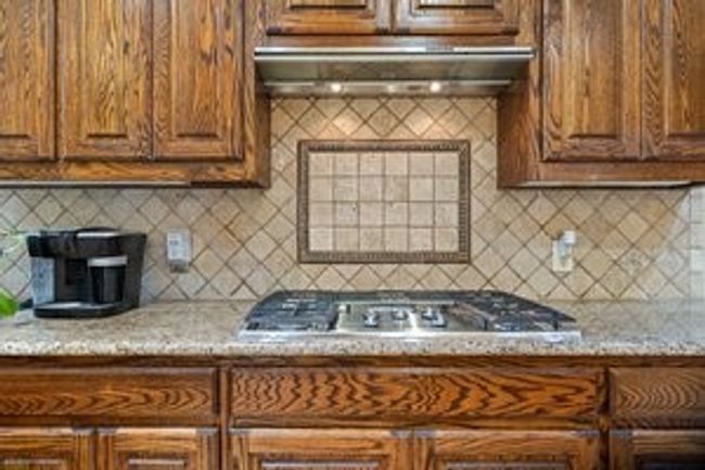 9135 Parson Dr, House other with 5 bedrooms, 4 bathrooms and null parking in Lantana TX | Image 10