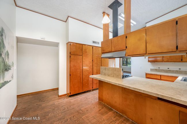 150 W Alachua Ln, House other with 3 bedrooms, 2 bathrooms and null parking in Cocoa Beach FL | Image 8