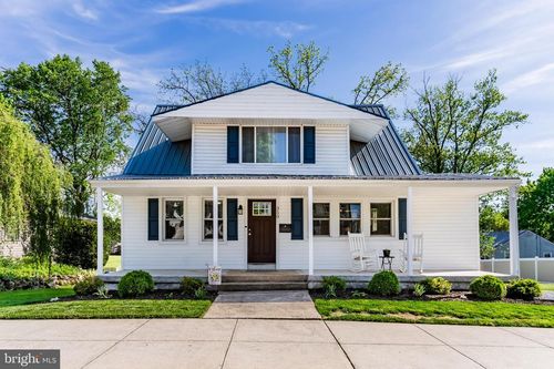 350 G St, CARLISLE, PA, 17013-1366 | Card Image