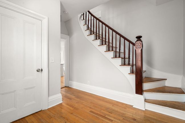 117 Babson St, House other with 3 bedrooms, 2 bathrooms and 3 parking in Boston MA | Image 6