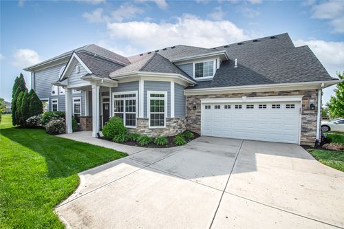 475 Legendary Way, Dayton, OH, 45458-6118 | Card Image