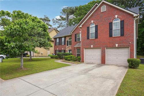 9744 Musket Ridge Cir, Jonesboro, GA, 30238-6712 | Card Image