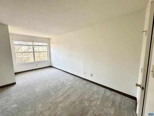 1220 Smith St, CHARLOTTESVILLE, VA, 22901-4100 | Card Image