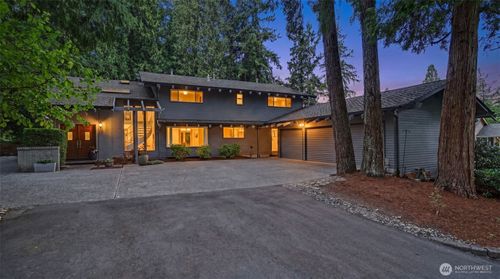 2311 185th Pl Ne, Redmond, WA, 98052-6019 | Card Image