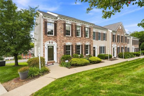 92 Castle View Dr, Kennedy Twp, PA, 15136 | Card Image
