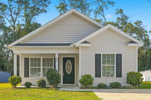945 9th Ave, Galivants Ferry, SC, 29544-6863 | Card Image
