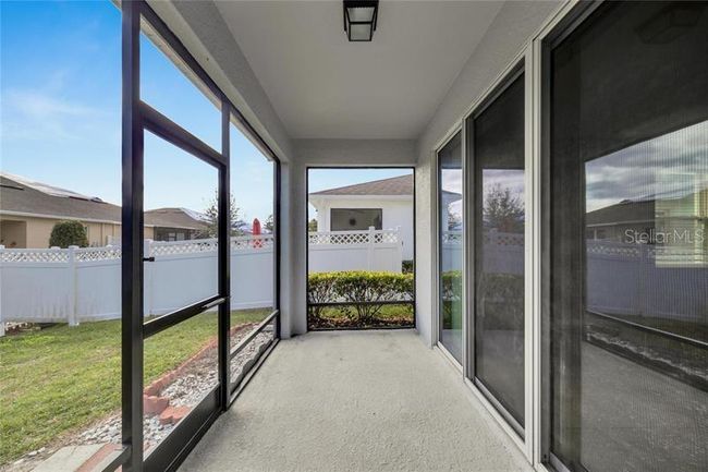 Screened in Lanai | Image 15