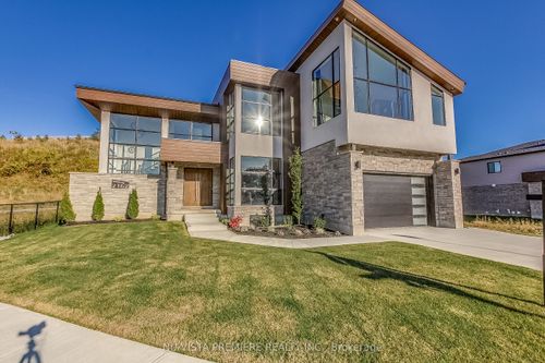 2162 Ironwood Rd, London, ON, N6K0H2 | Card Image
