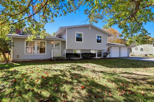 12 Malcolm Road, York, ME, 03909 | Card Image