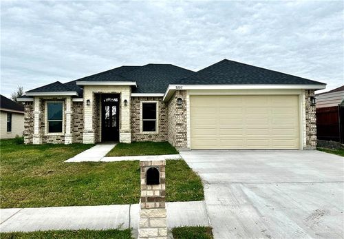 5207 Dorado Drive, San Juan, TX, 78589 | Card Image