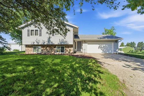 2385 Baxter Ave, Moorland, IA, 50566-7537 | Card Image