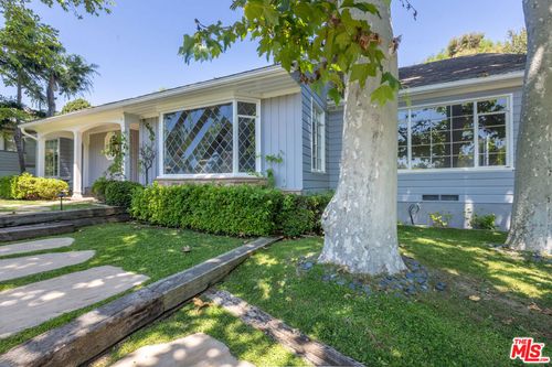 11339 Thurston Pl, LOS ANGELES, CA, 90049-2428 | Card Image