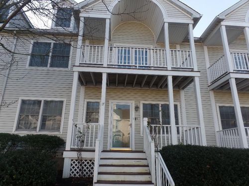17 Clipper Ct, Atlantic City, NJ, 08401-2836 | Card Image