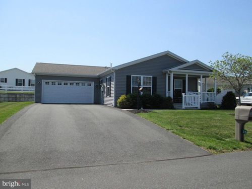 22 Finch Dr N, BECHTELSVILLE, PA, 19505-9077 | Card Image