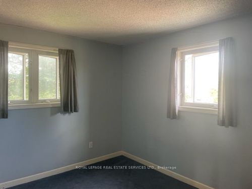 12 Coniston Rd, Scarborough, ON, M1L2J7 | Card Image