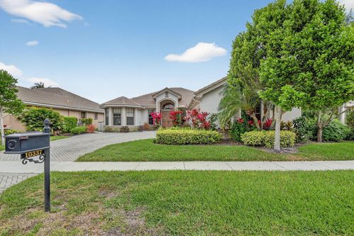 10337 Trianon Pl, Wellington, FL, 33449-8071 | Card Image