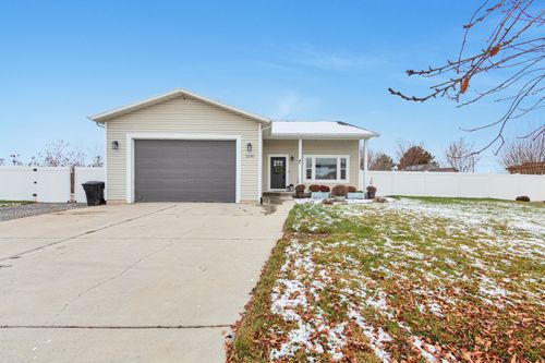 3241 S 1600 W, Nibley, UT, 84321-6947 | Card Image