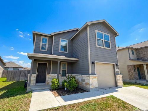 2432 Ayers Dr, Seguin, TX, 78155 | Card Image