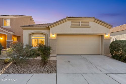 6373 W Yew Pine Way, Tucson, AZ, 85743-7143 | Card Image
