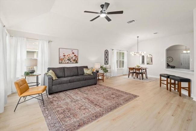 Living area | Image 12