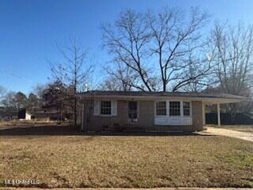 277 Chickasaw St, Holly Springs, MS, 38635-2117 | Card Image