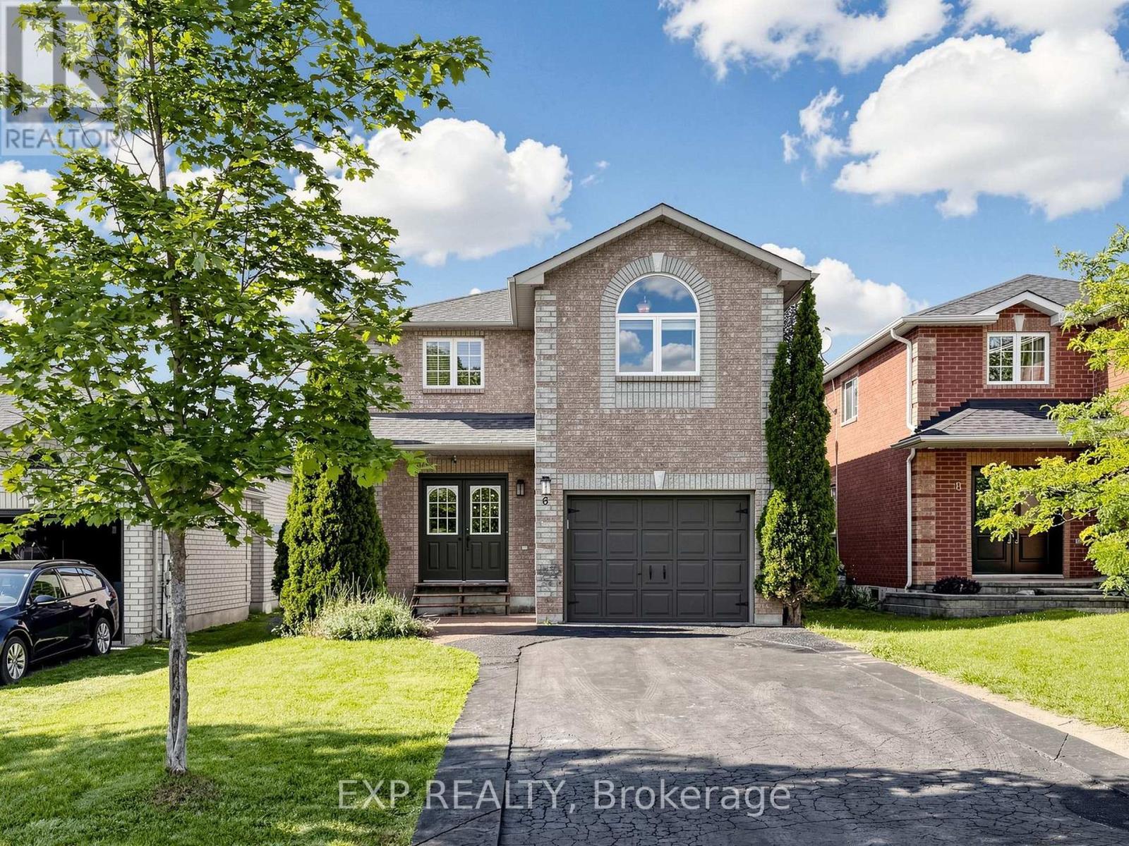 Residential in Barrie (Painswick South)