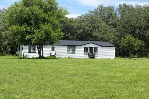 10121 Evanston Ln, Wesley Chapel, FL, 33545-6203 | Card Image