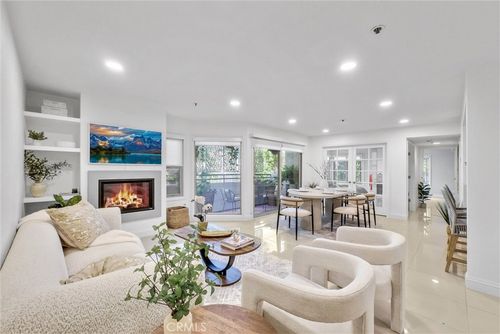 105-260 Cagney Ln, Newport Beach, CA, 92663 | Card Image