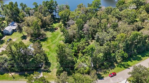 3816 Sam Houston Rd, Willis, TX, 77378-3864 | Card Image