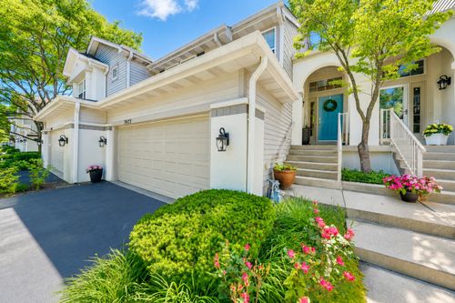 2422 Palazzo Dr, Buffalo Grove, IL, 60089-4675 | Card Image