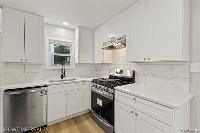 18-IMG_9605.jpg | Image 15