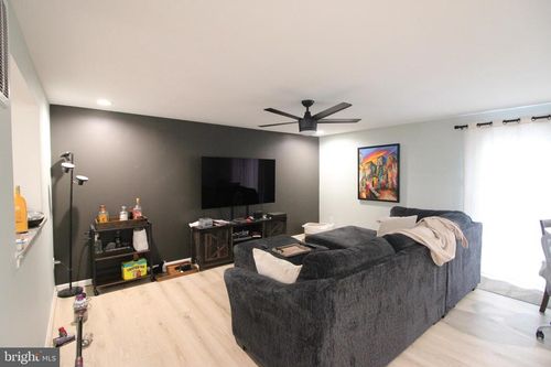 15117 Arum Pl, WOODBRIDGE, VA, 22191-3844 | Card Image