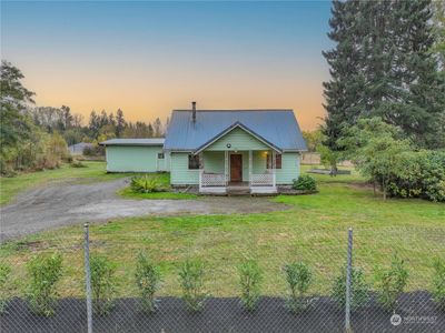 2200 Us Hwy 12, House other with 3 bedrooms, 1 bathrooms and 4 parking in Ethel WA | Image 1