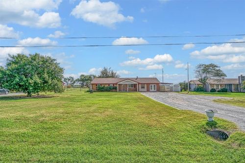 20454 State Highway 19, Blair, OK, 73526-9401 | Card Image