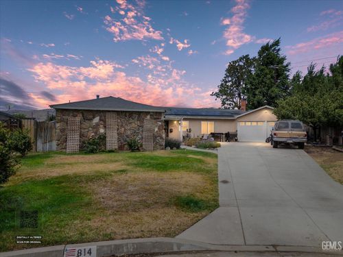 814 Bamboo Ct, Tehachapi, CA, 93561-2202 | Card Image
