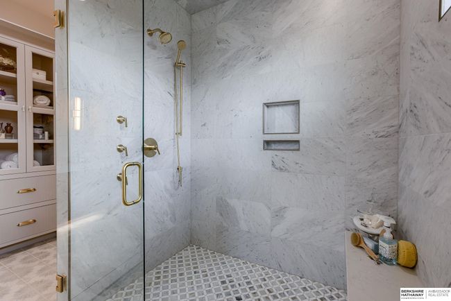 3319 S 209 Th St, Home with 3 bedrooms, 3 bathrooms and 3 parking in Elkhorn NE | Image 36