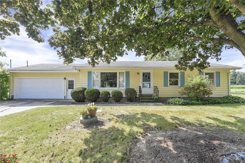 46201 State Route 303, Wellington, OH, 44090-9405 | Card Image