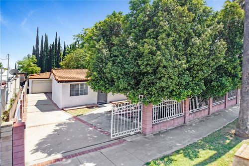15720 Roxford St, Sylmar, CA, 91342-1303 | Card Image