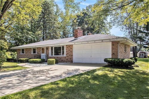 20290 Ozone St, South Bend, IN, 46614-5006 | Card Image