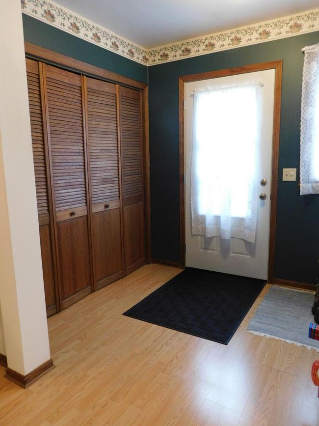 Back entry has large closet | Image 17